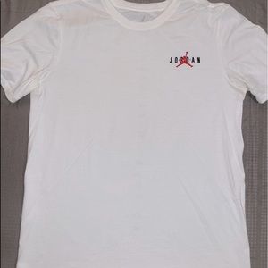Vintage and Authentic Jordan T-shirt size large